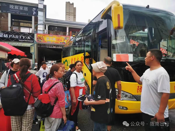 新作風(fēng)煥發(fā)新氣象 新?lián)?dāng)展現(xiàn)新作為—潤華旅游客運(yùn)公司工作紀(jì)實(shí)（七）