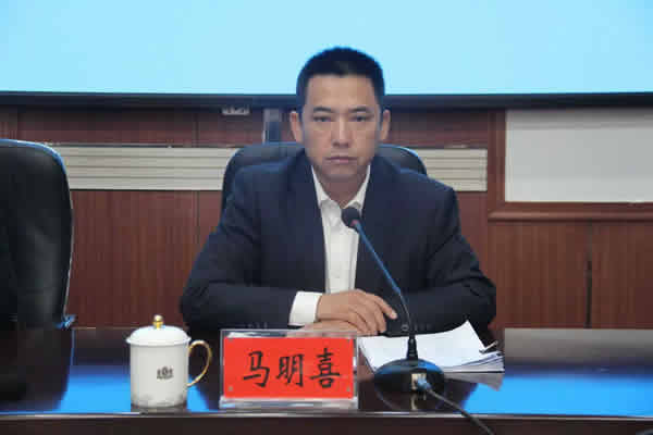 隴南市隴運(yùn)集團(tuán)公司黨委召開理論學(xué)習(xí)中心組集中學(xué)習(xí)（擴(kuò)大）會(huì)議