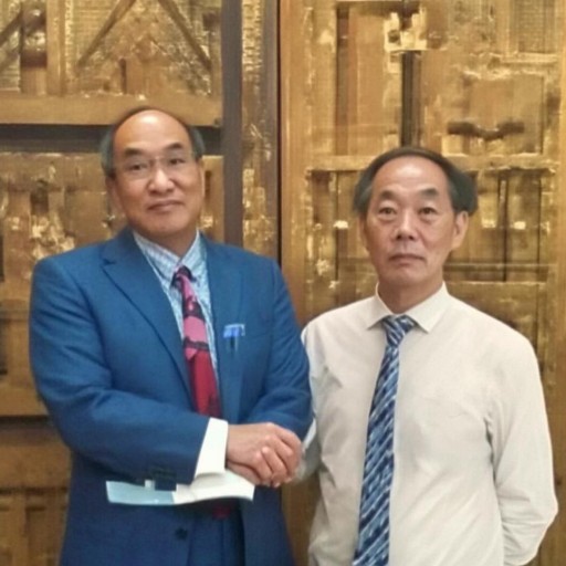 漫畫CEO如何逆襲？揭秘成功背后的兩大關(guān)鍵策略